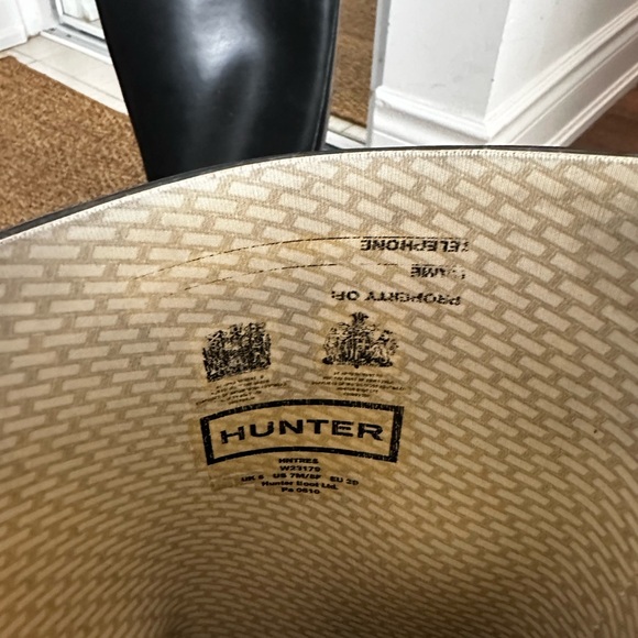 Hunter “Huntress” Rain Boots - Picture 3 of 4